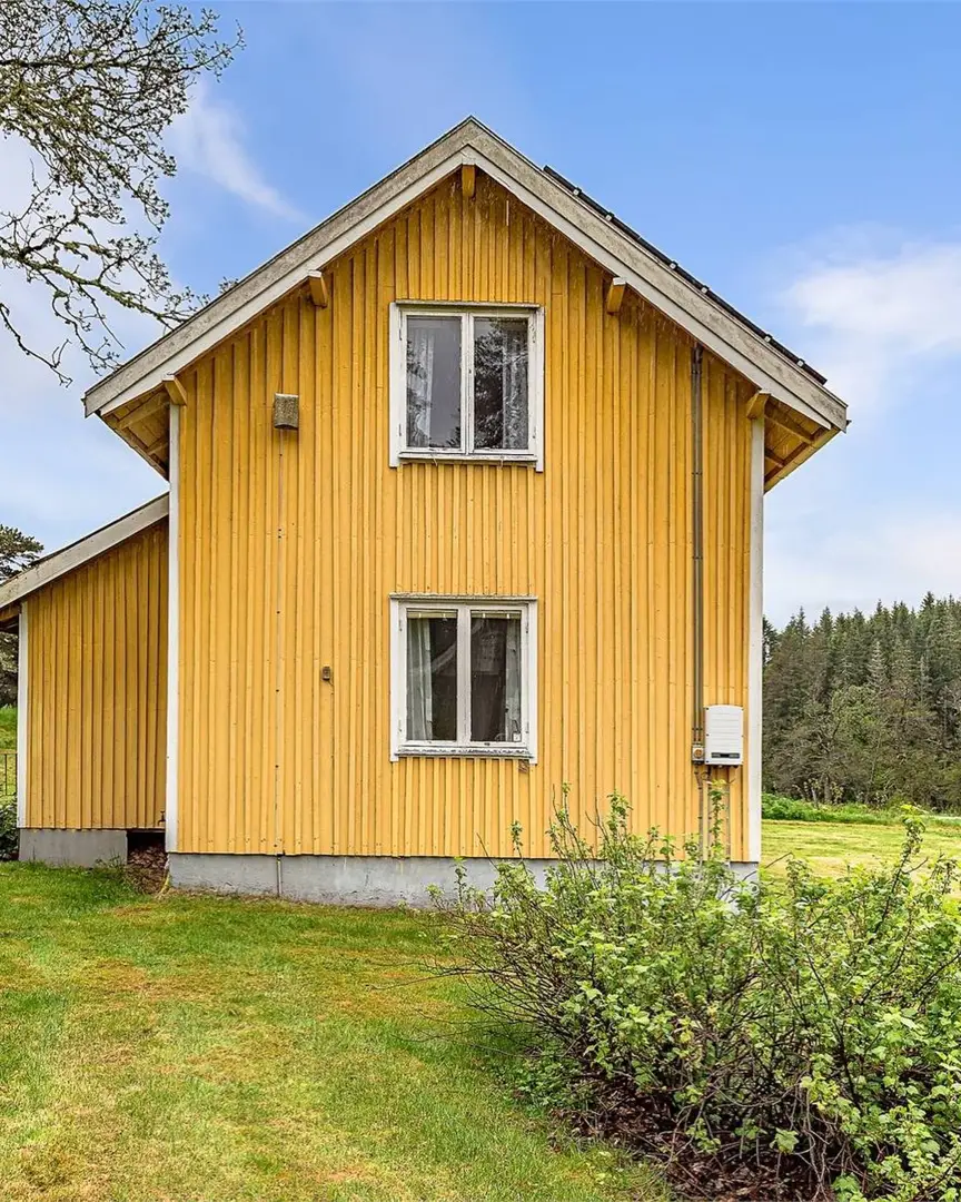 1948 home near the Kornsjön lakes