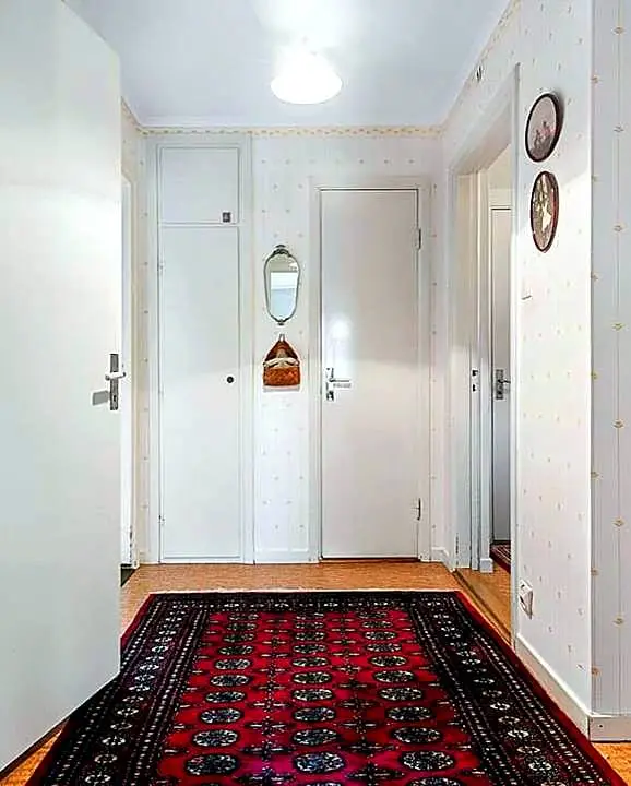 Two-apartment 1950s house with geothermal heating
