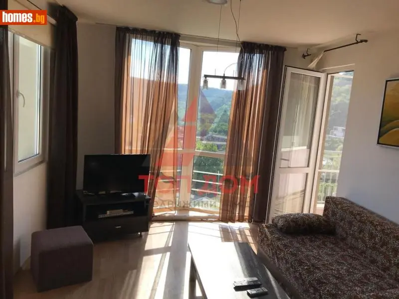 Two-bedroom flat with two sea-panorama terraces in Kavarna Hills