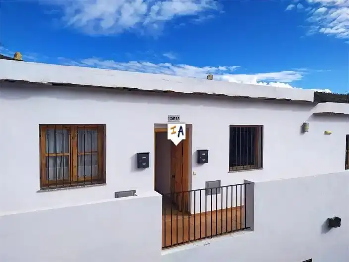 1-bedroom apartment with pool in Nevada