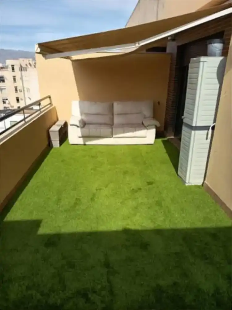 1-bedroom top-floor flat in Roquetas de Mar