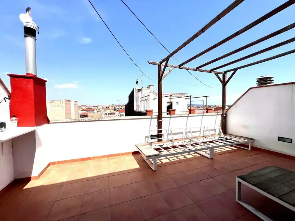3-bedroom duplex with terrace in Santa Bàrbara