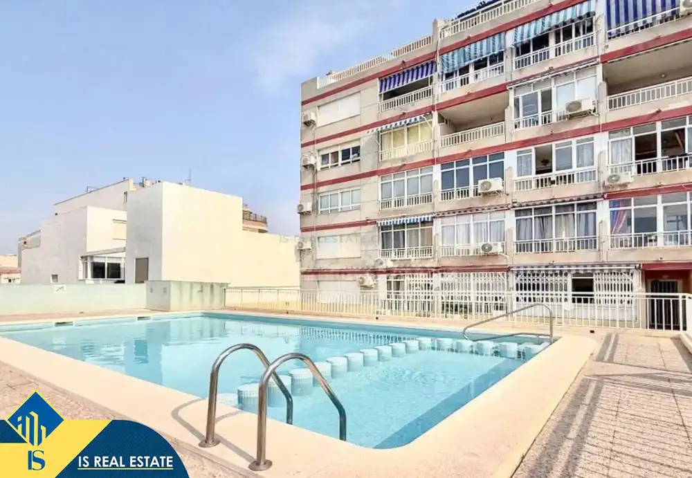 1-bedroom apartment with pool in Torrevieja