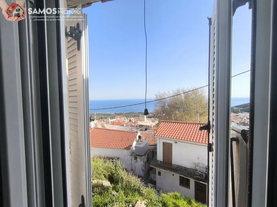 Renovated stone house with a sea view in Marathokampos, Samos