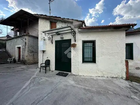 Country house with garden in Cassino, Frosinone